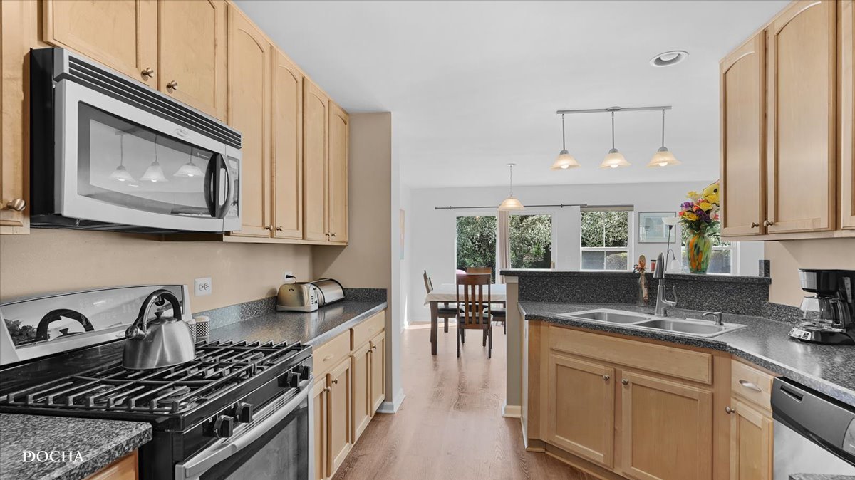 620 Grand Canyon Circle, Crystal Lake, IL 60014