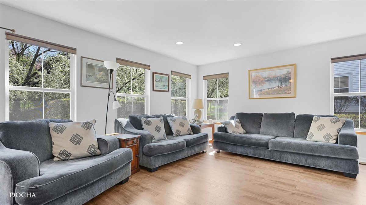 620 Grand Canyon Circle, Crystal Lake, IL 60014