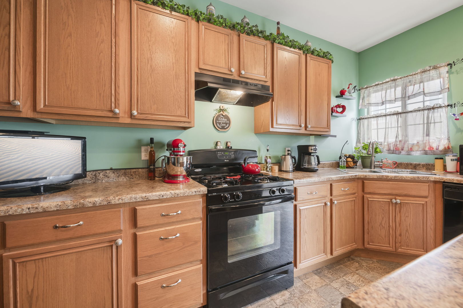 1368 Carolyn Court, Yorkville, IL 60560