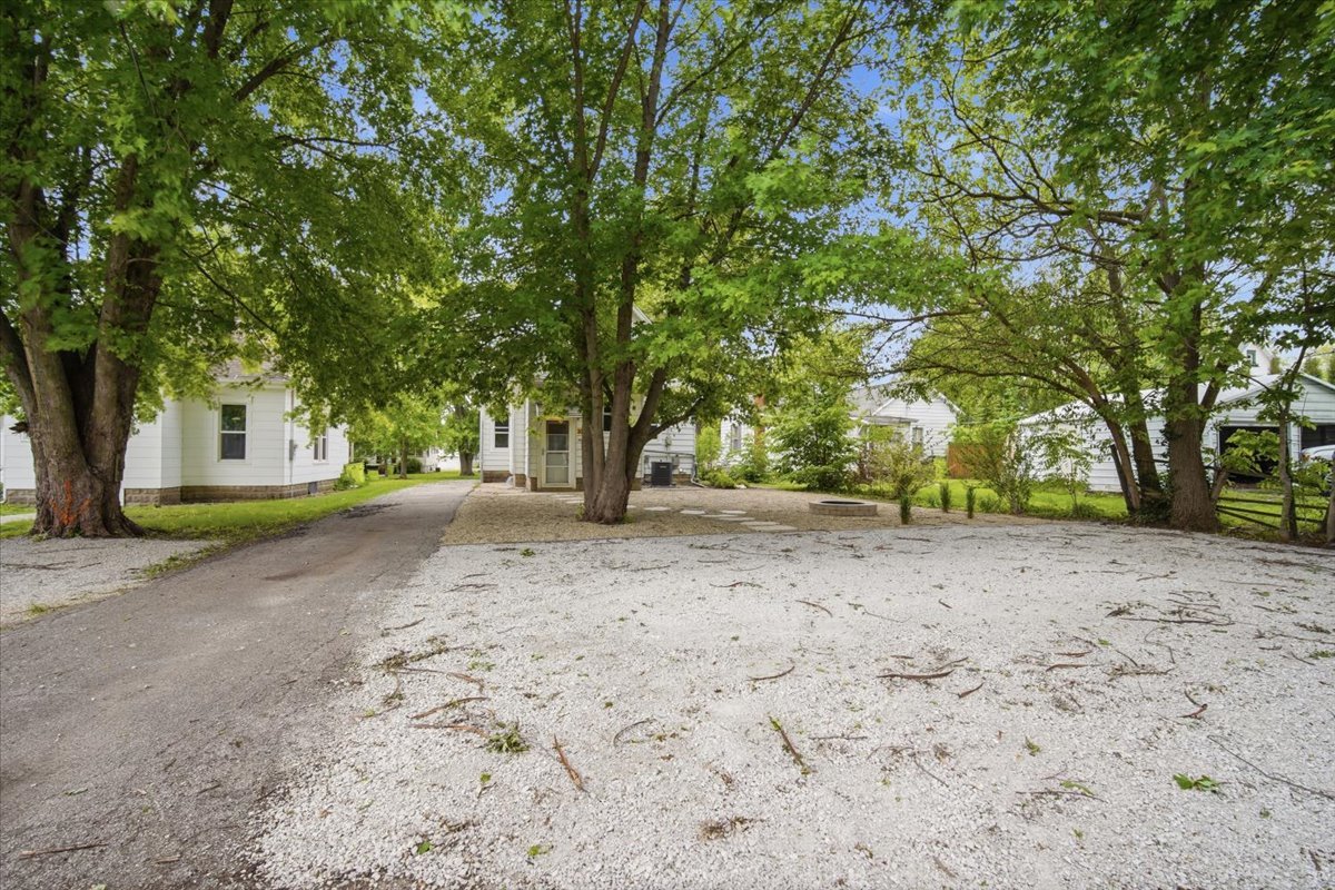 306 E Oak Street, Fairbury, IL 61739