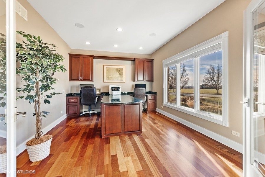 25860 Prairie Hill Lane, Plainfield, IL 60585