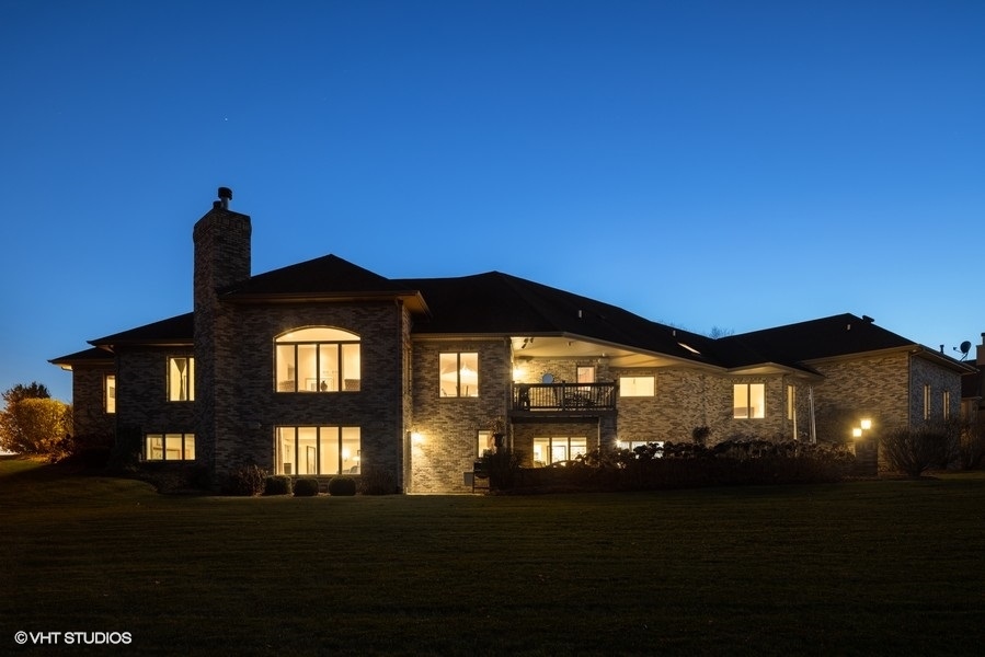 25860 Prairie Hill Lane, Plainfield, IL 60585