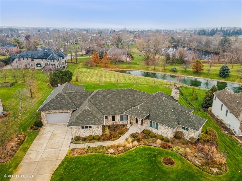 25860 Prairie Hill Lane, Plainfield, IL 60585