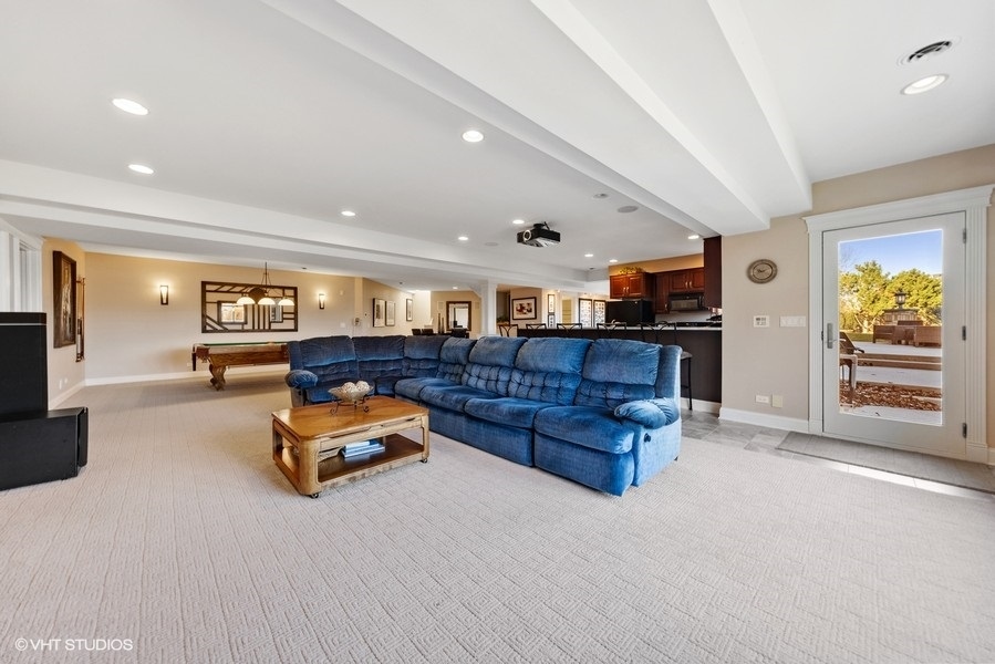 25860 Prairie Hill Lane, Plainfield, IL 60585