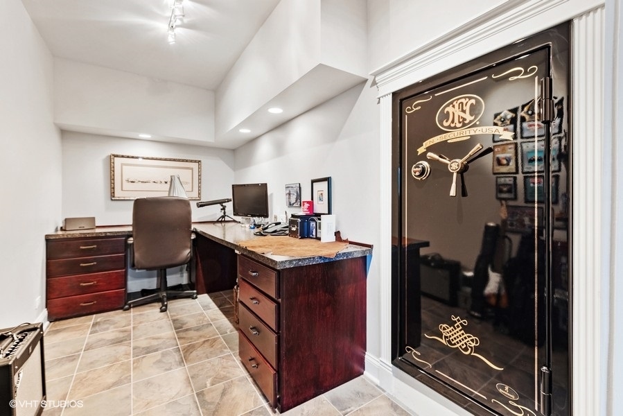 25860 Prairie Hill Lane, Plainfield, IL 60585