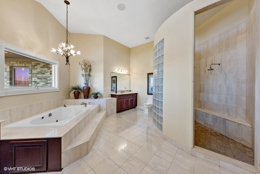 25860 Prairie Hill Lane, Plainfield, IL 60585