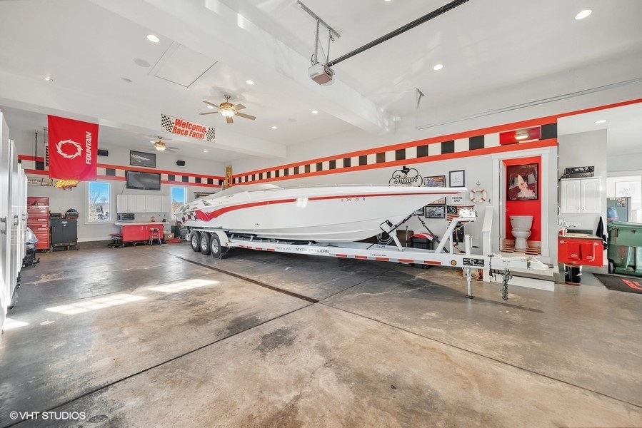 25860 Prairie Hill Lane, Plainfield, IL 60585