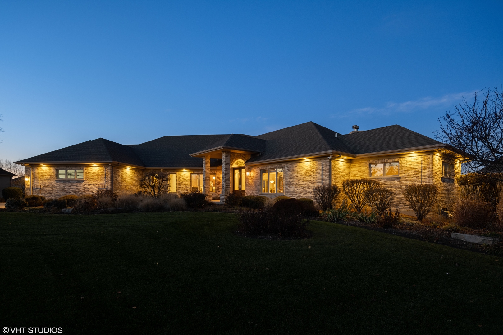 25860 Prairie Hill Lane, Plainfield, IL 60585