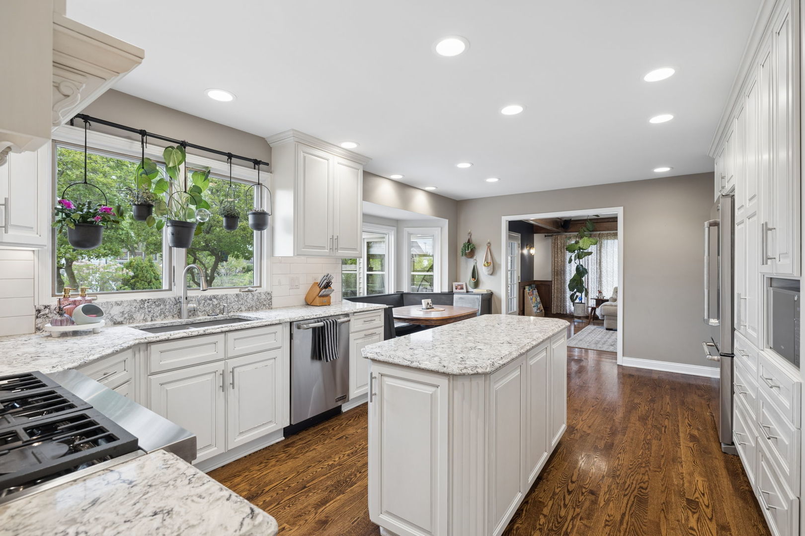 8692 Flint Lane, Orland Park, IL 60462