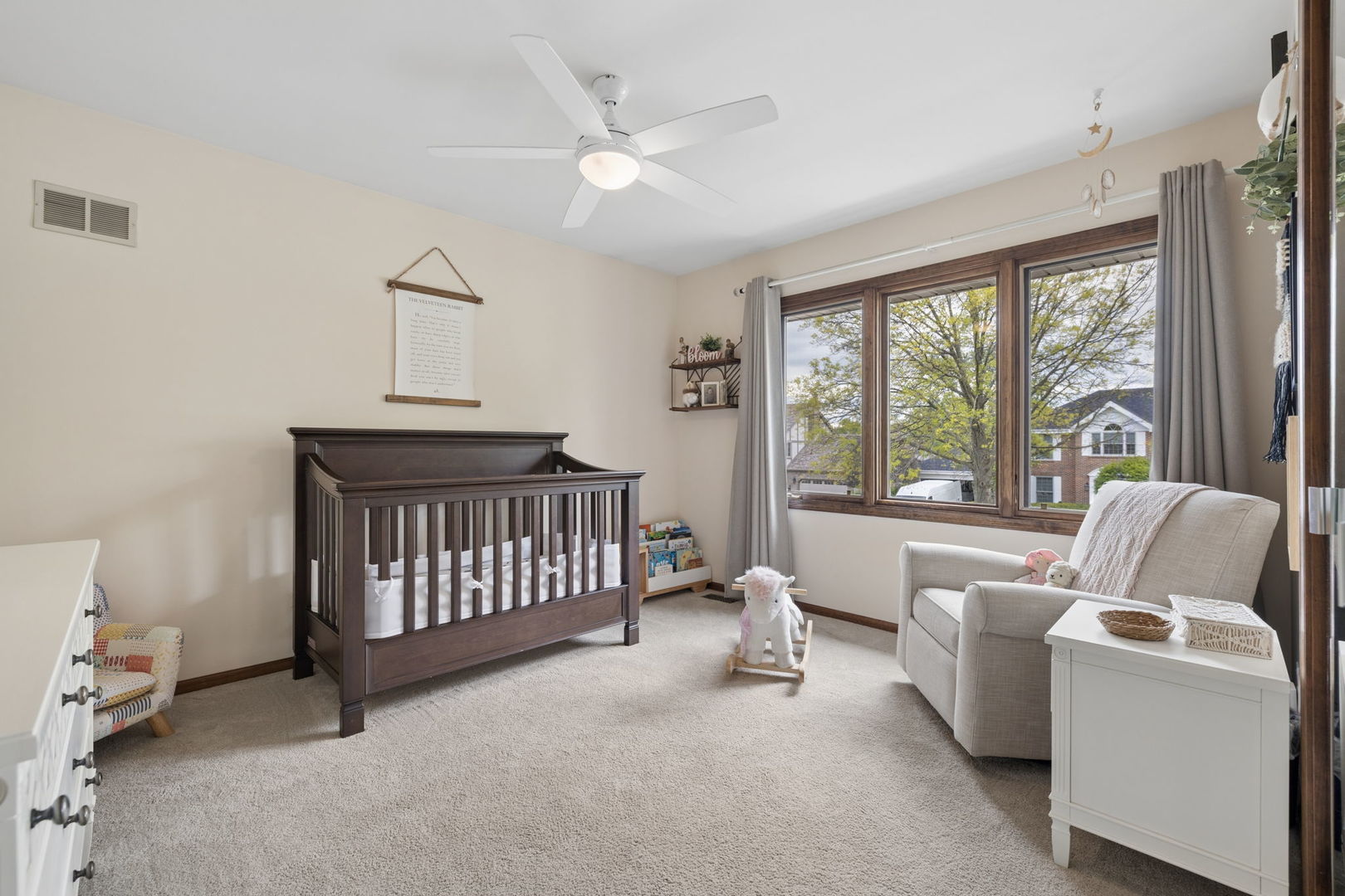 8692 Flint Lane, Orland Park, IL 60462