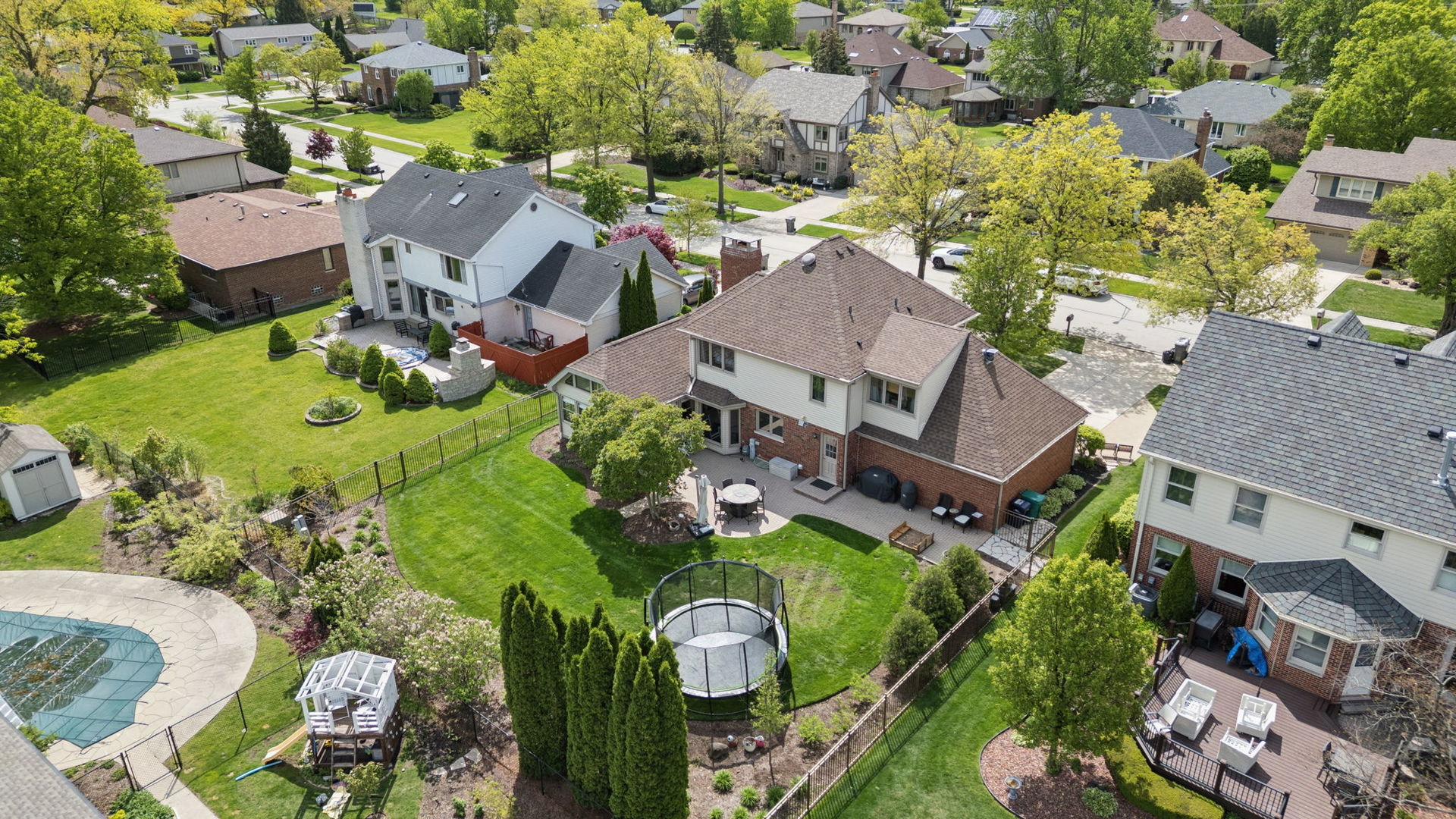 8692 Flint Lane, Orland Park, IL 60462