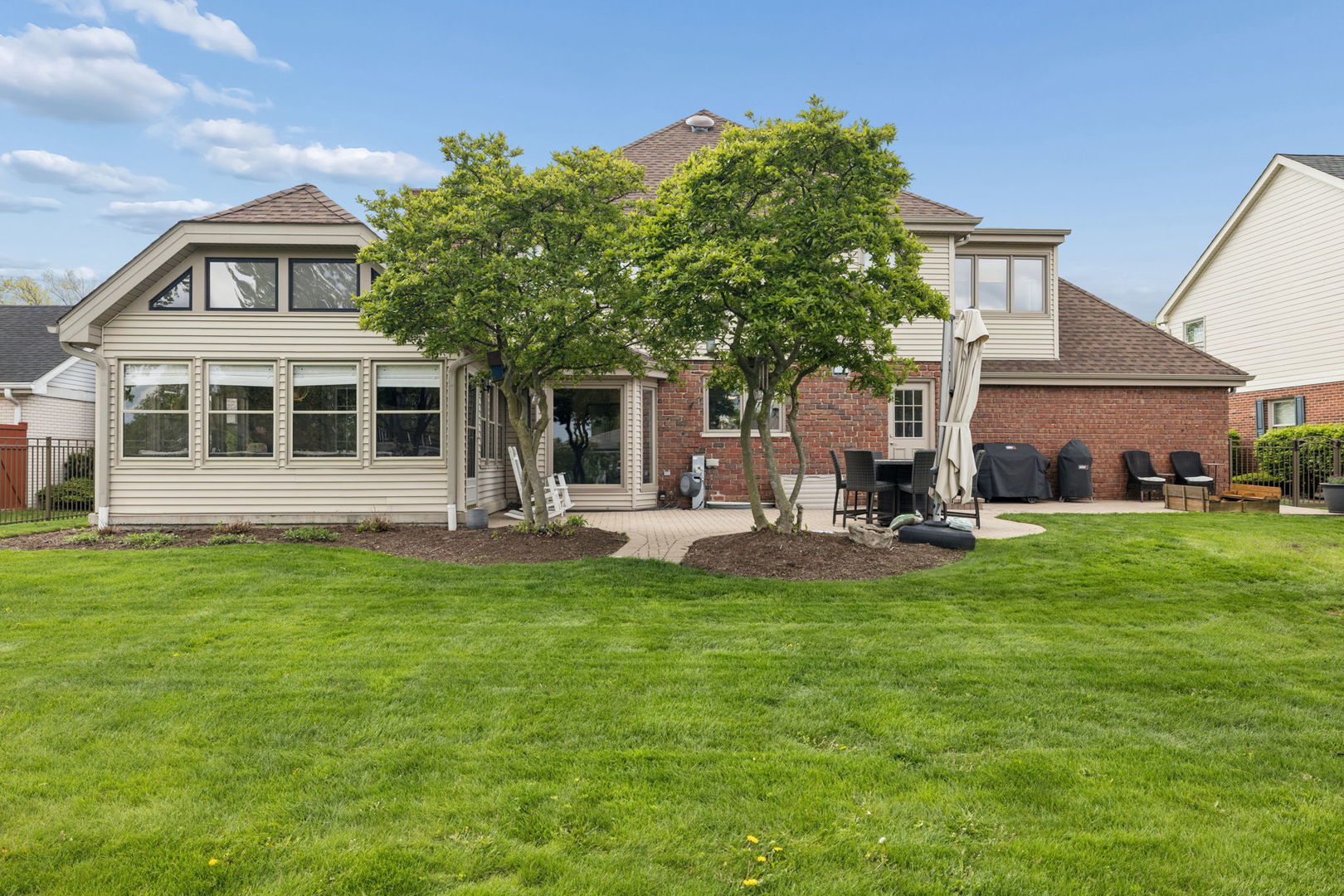 8692 Flint Lane, Orland Park, IL 60462