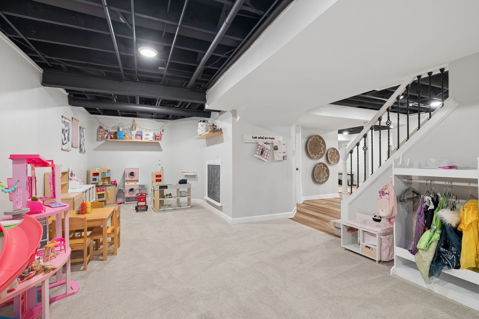 8692 Flint Lane, Orland Park, IL 60462