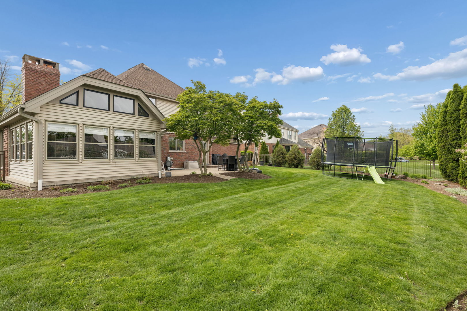 8692 Flint Lane, Orland Park, IL 60462