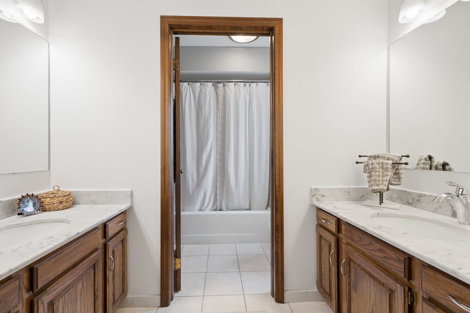 8692 Flint Lane, Orland Park, IL 60462