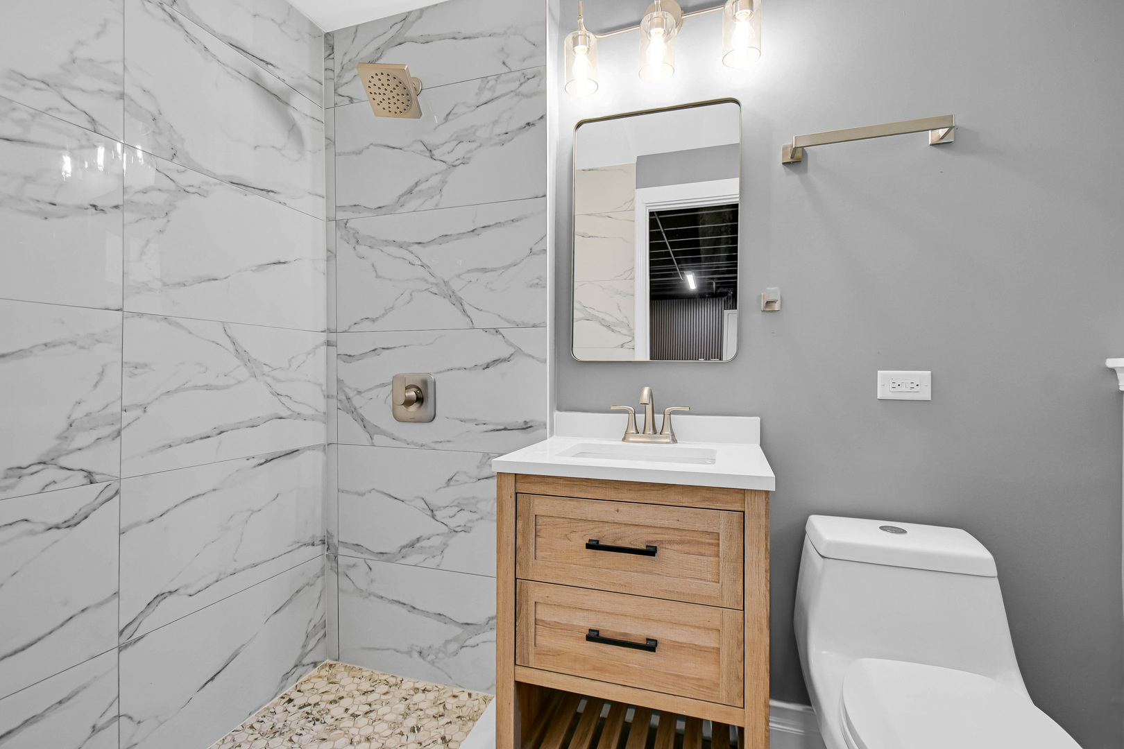 28W502 LEVERENZ Road, Naperville, IL 60564