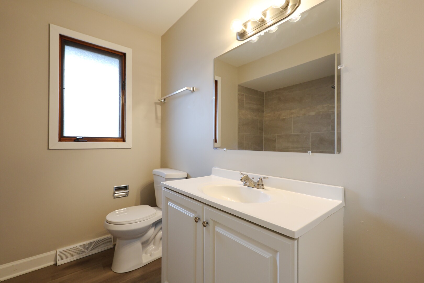 11050 Parkside Avenue, Chicago Ridge, IL 60415