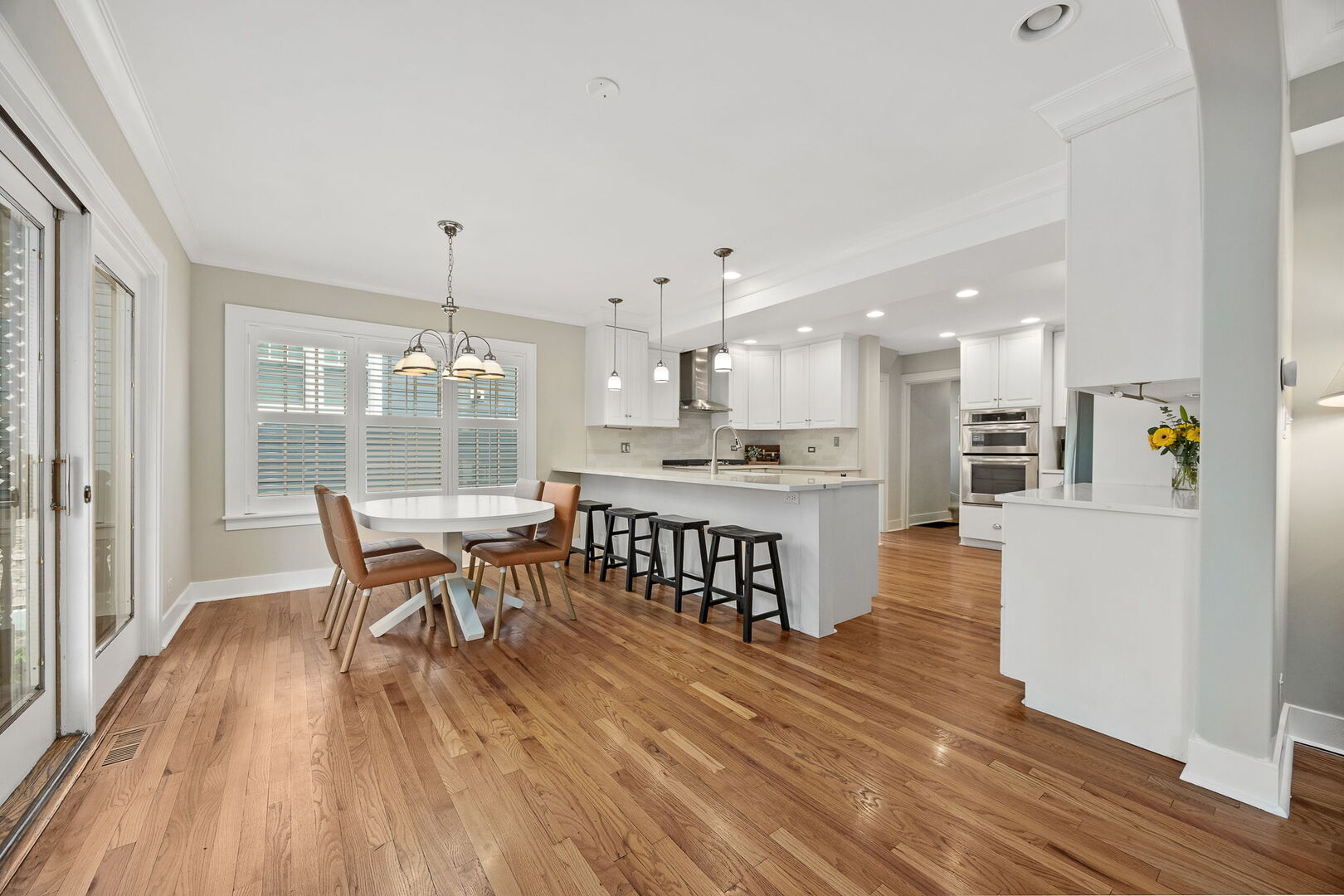 5132 Grand Avenue, Downers Grove, IL 60515