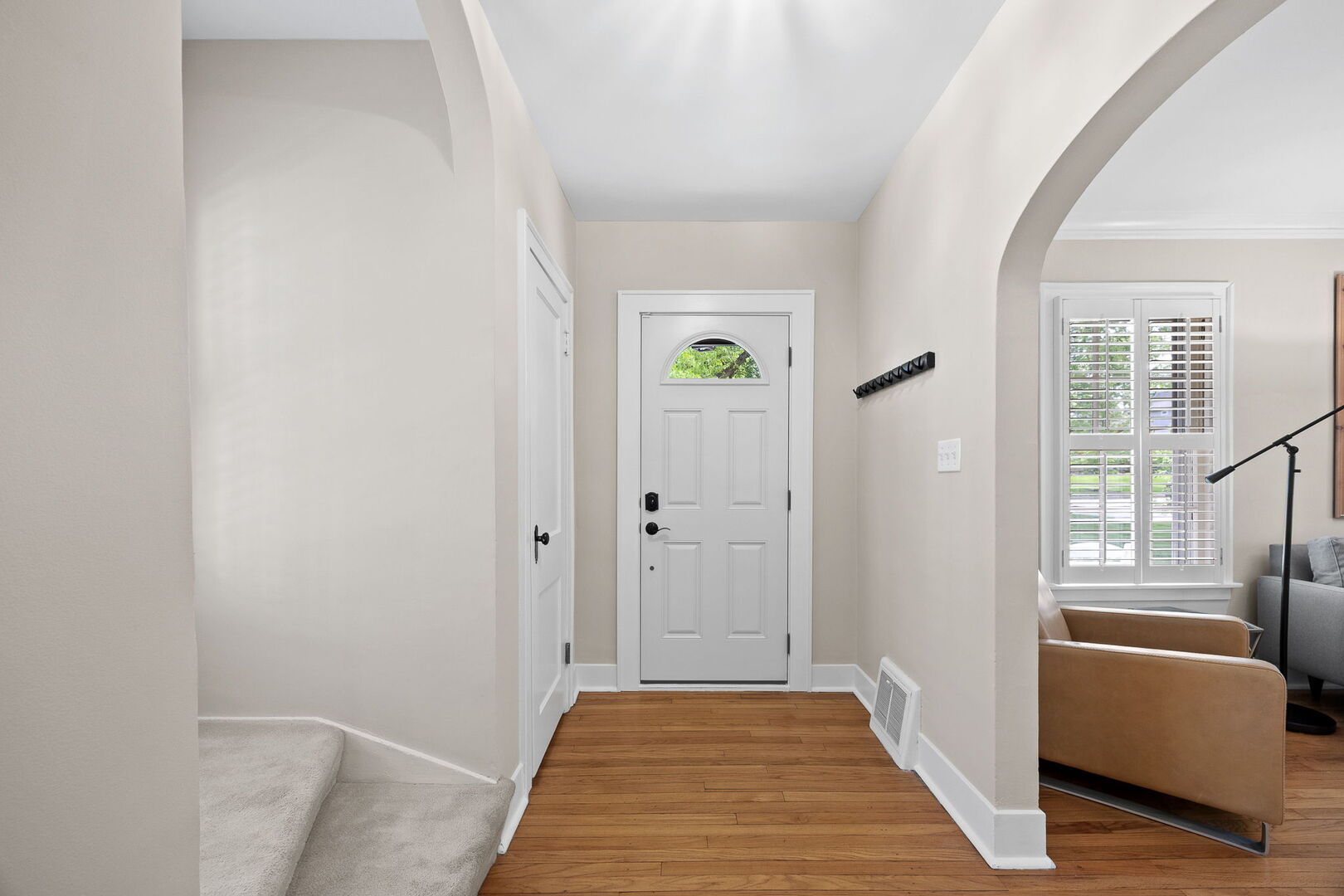 5132 Grand Avenue, Downers Grove, IL 60515