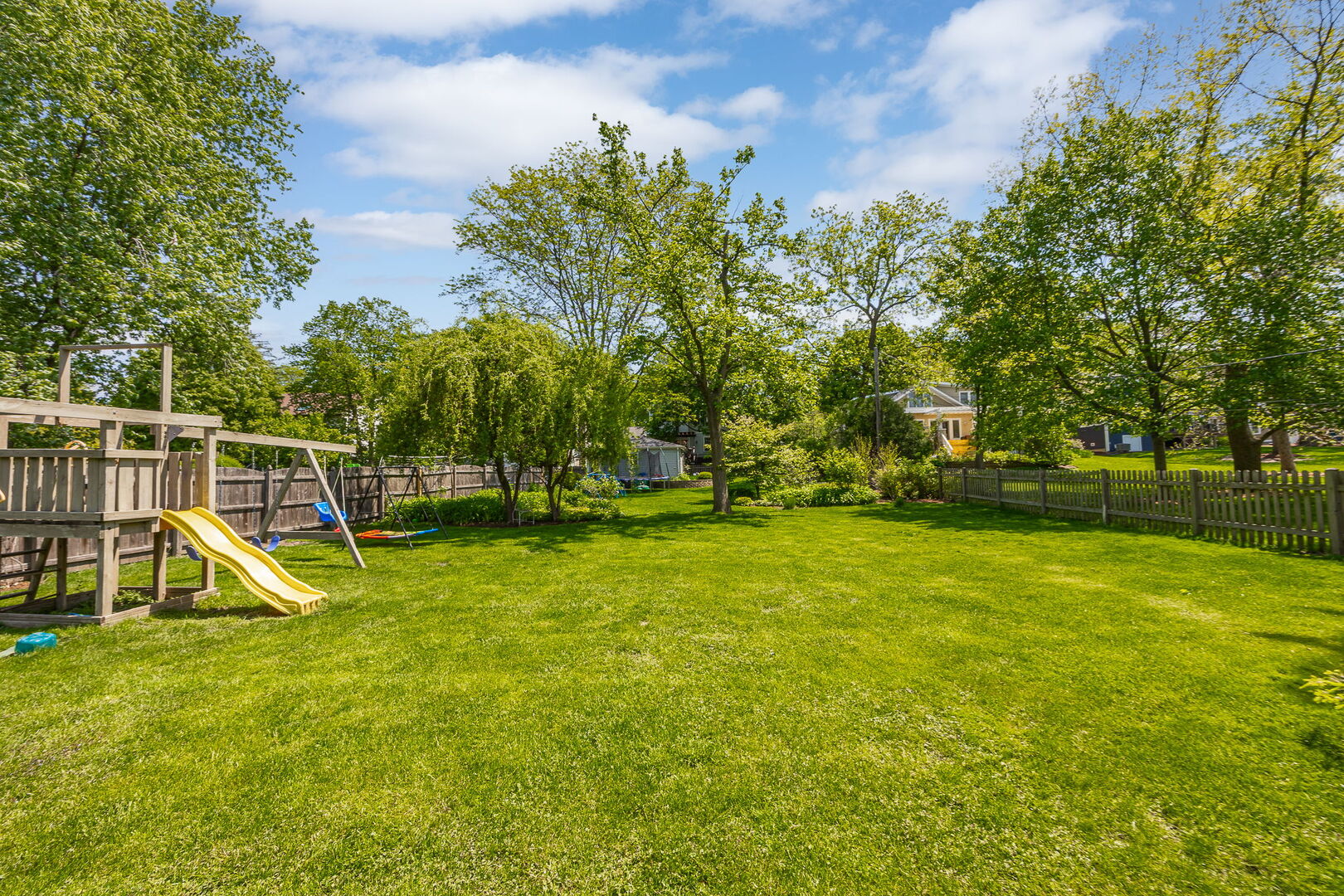 5132 Grand Avenue, Downers Grove, IL 60515