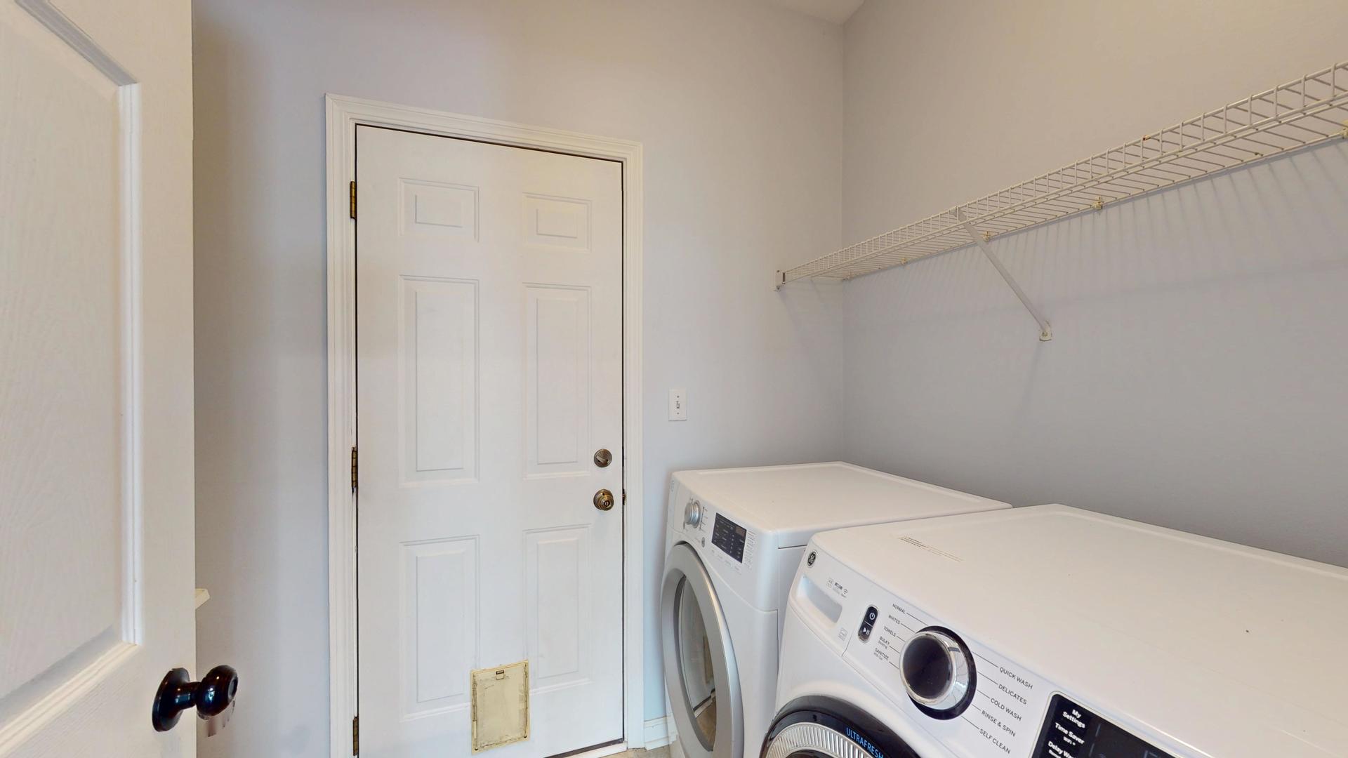 7569 Dada Drive, Gurnee, IL 60031