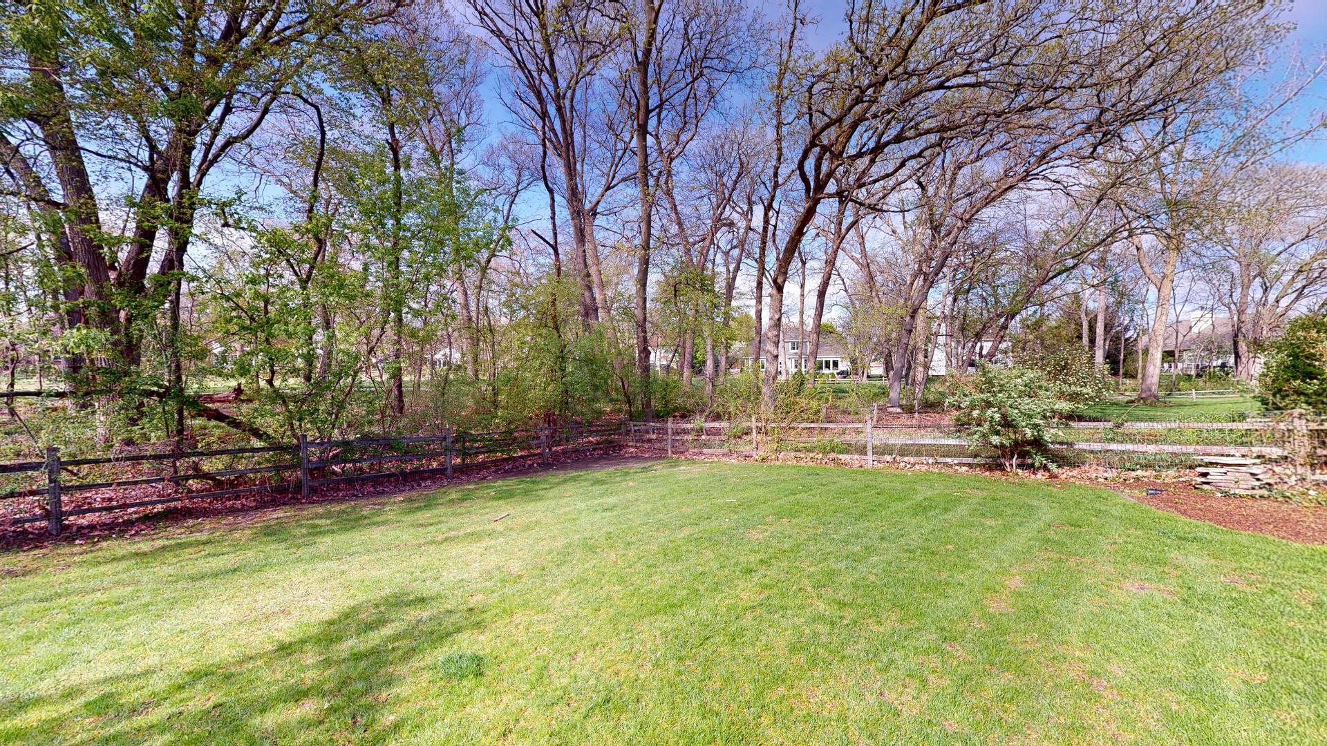 7569 Dada Drive, Gurnee, IL 60031