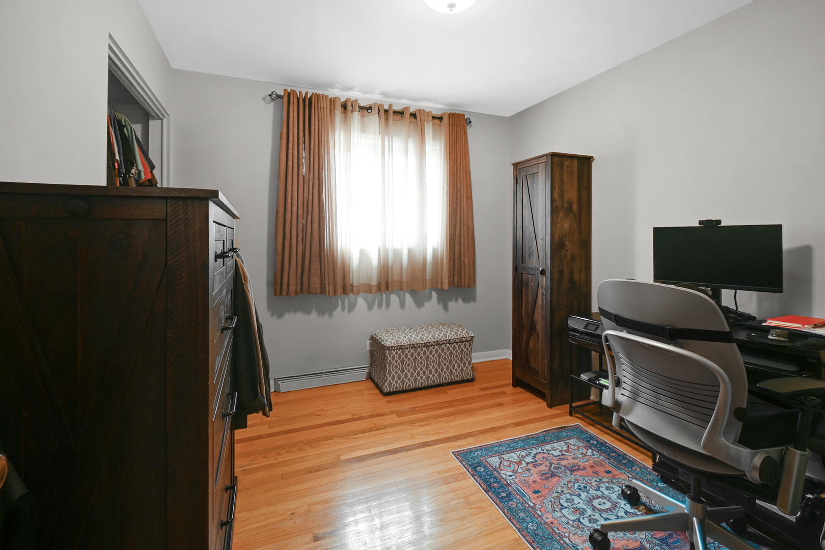 10445 S Avenue E Avenue, Chicago, IL 60617