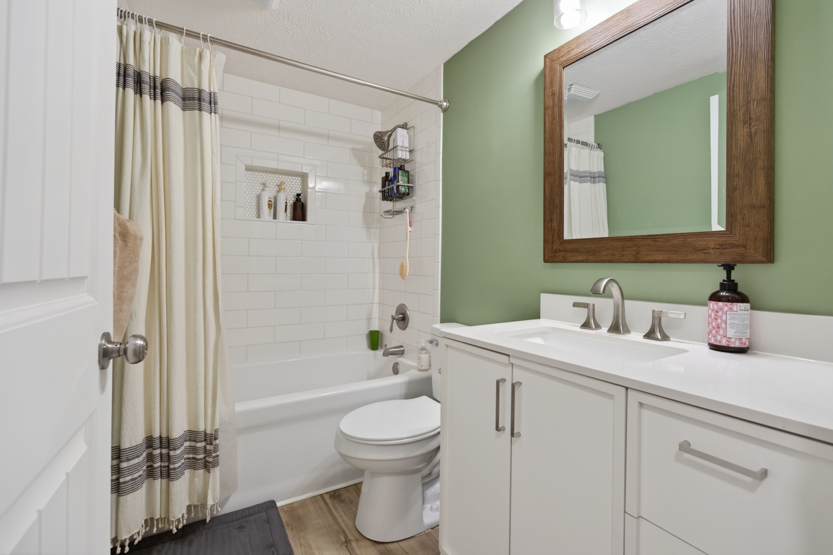 8 Ivey Court, Bloomington, IL 61701