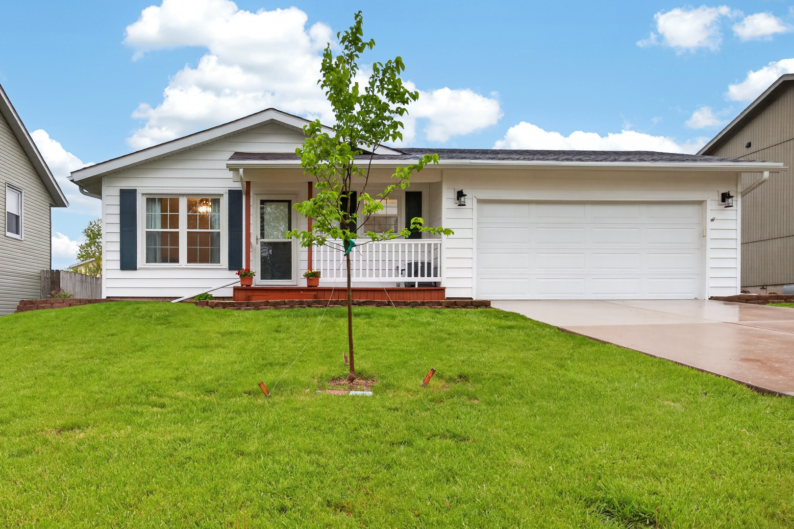 8 Ivey Court, Bloomington, IL 61701