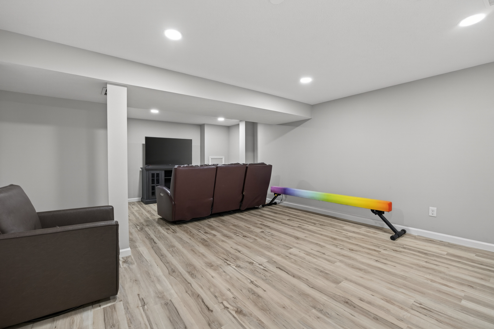 8 Ivey Court, Bloomington, IL 61701