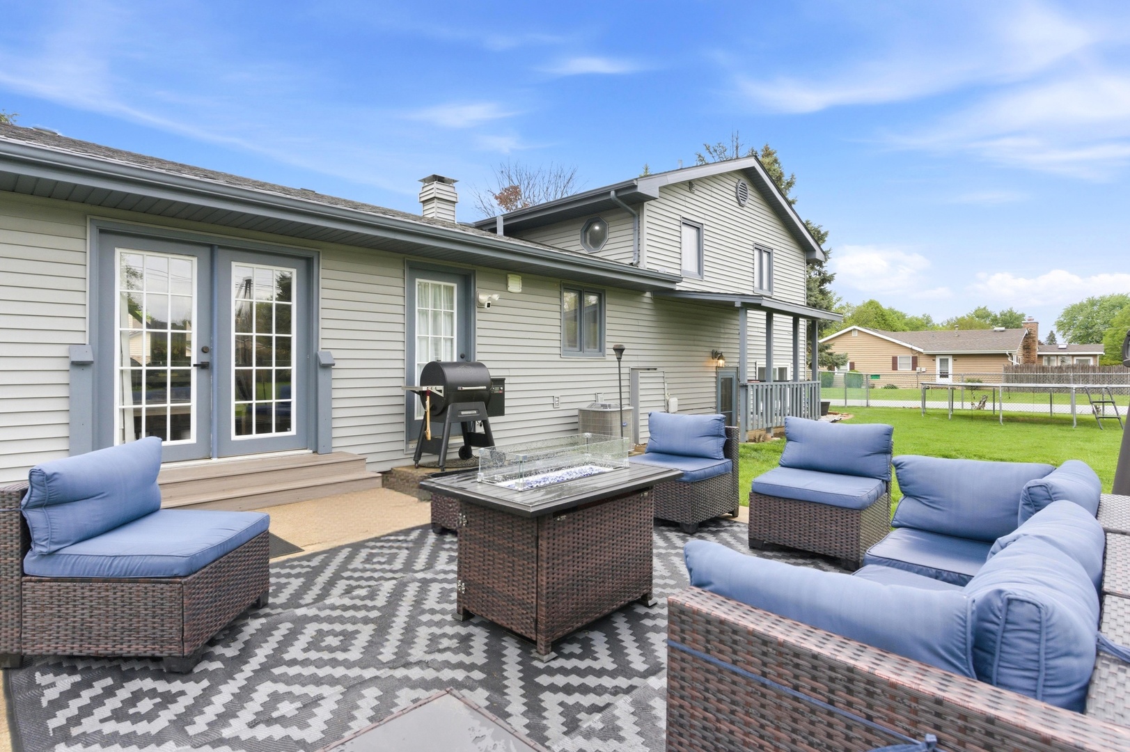 16123 S Peerless Drive, Plainfield, IL 60586