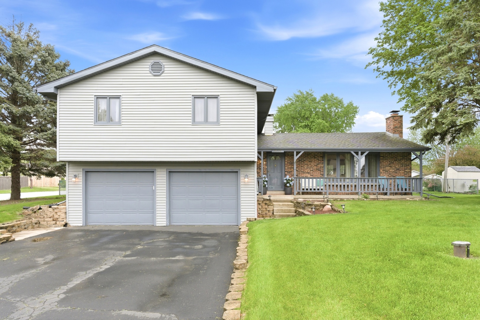 16123 S Peerless Drive, Plainfield, IL 60586