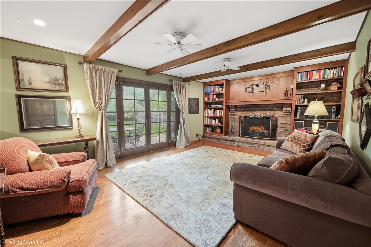 22W324 McCarron Road, Glen Ellyn, IL 60137