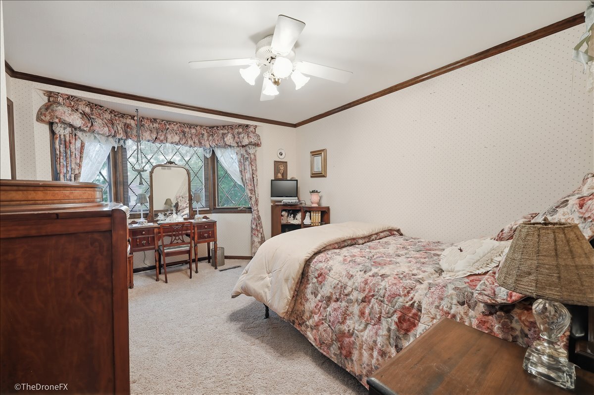 22W324 McCarron Road, Glen Ellyn, IL 60137