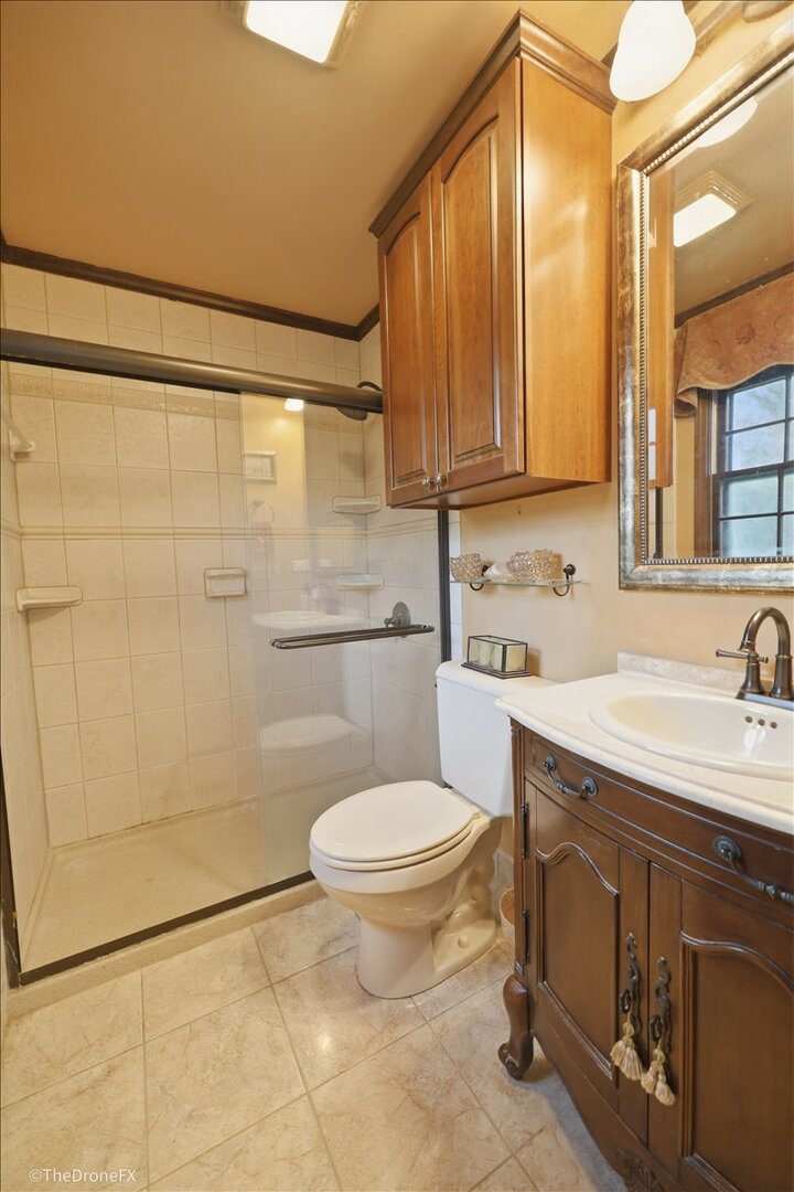 22W324 McCarron Road, Glen Ellyn, IL 60137