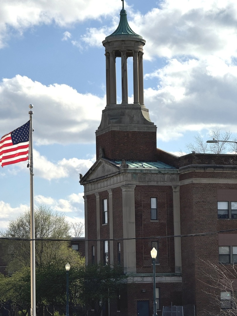 224 E Cass Street #2F, Joliet, IL 60432