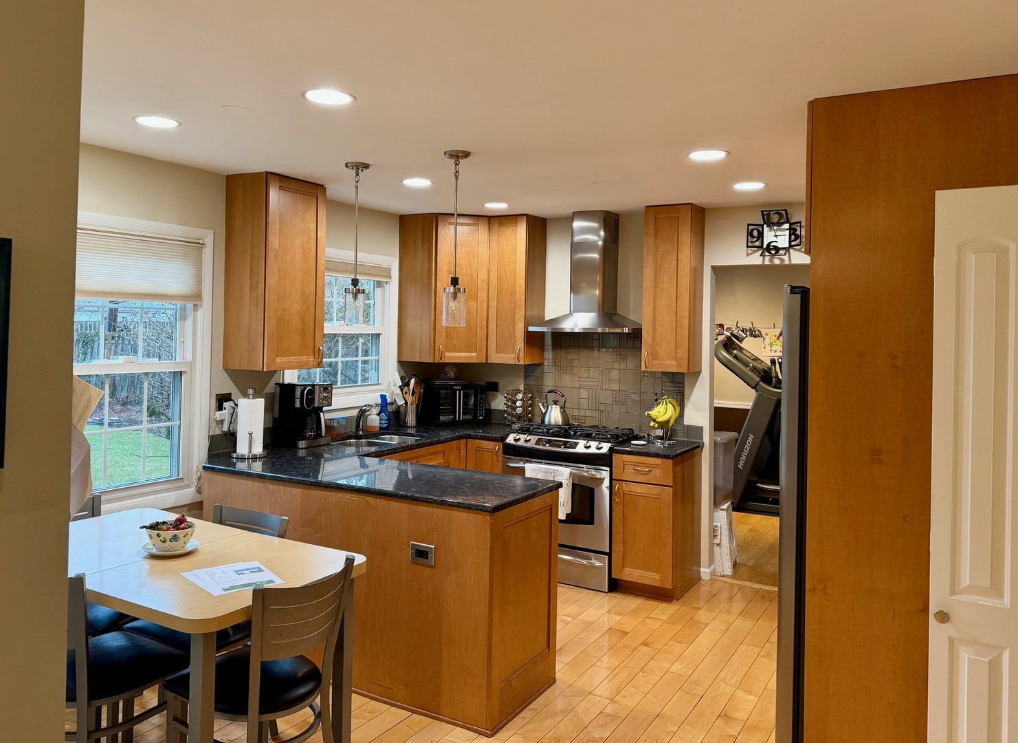 1220 Anthony Lane, Deerfield, IL 60015