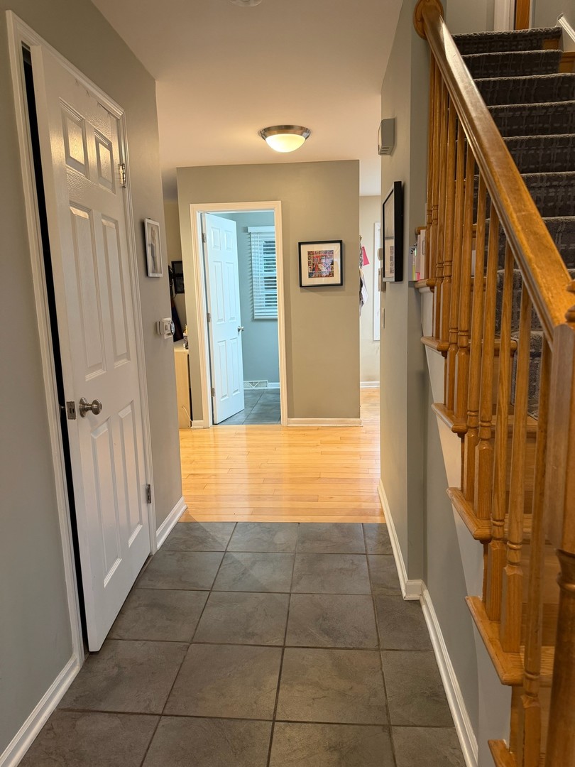 1220 Anthony Lane, Deerfield, IL 60015