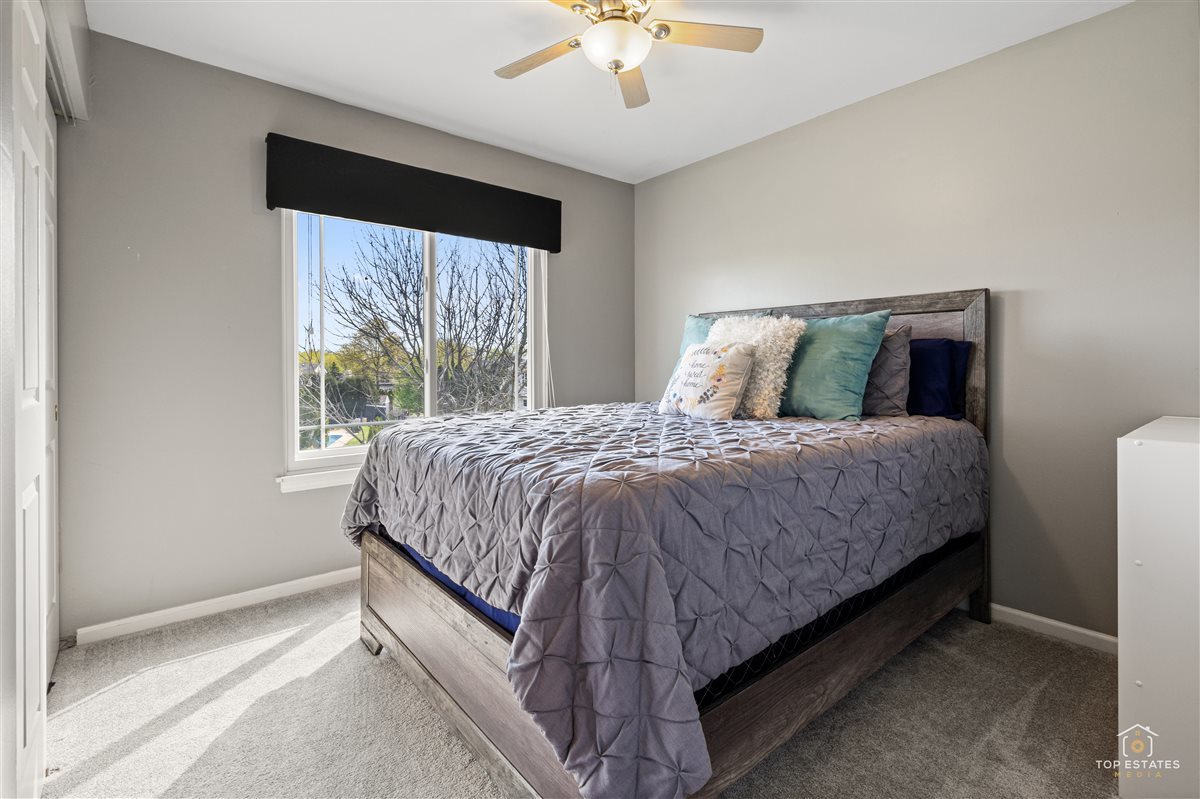 309 N Southport Road, Mundelein, IL 60060