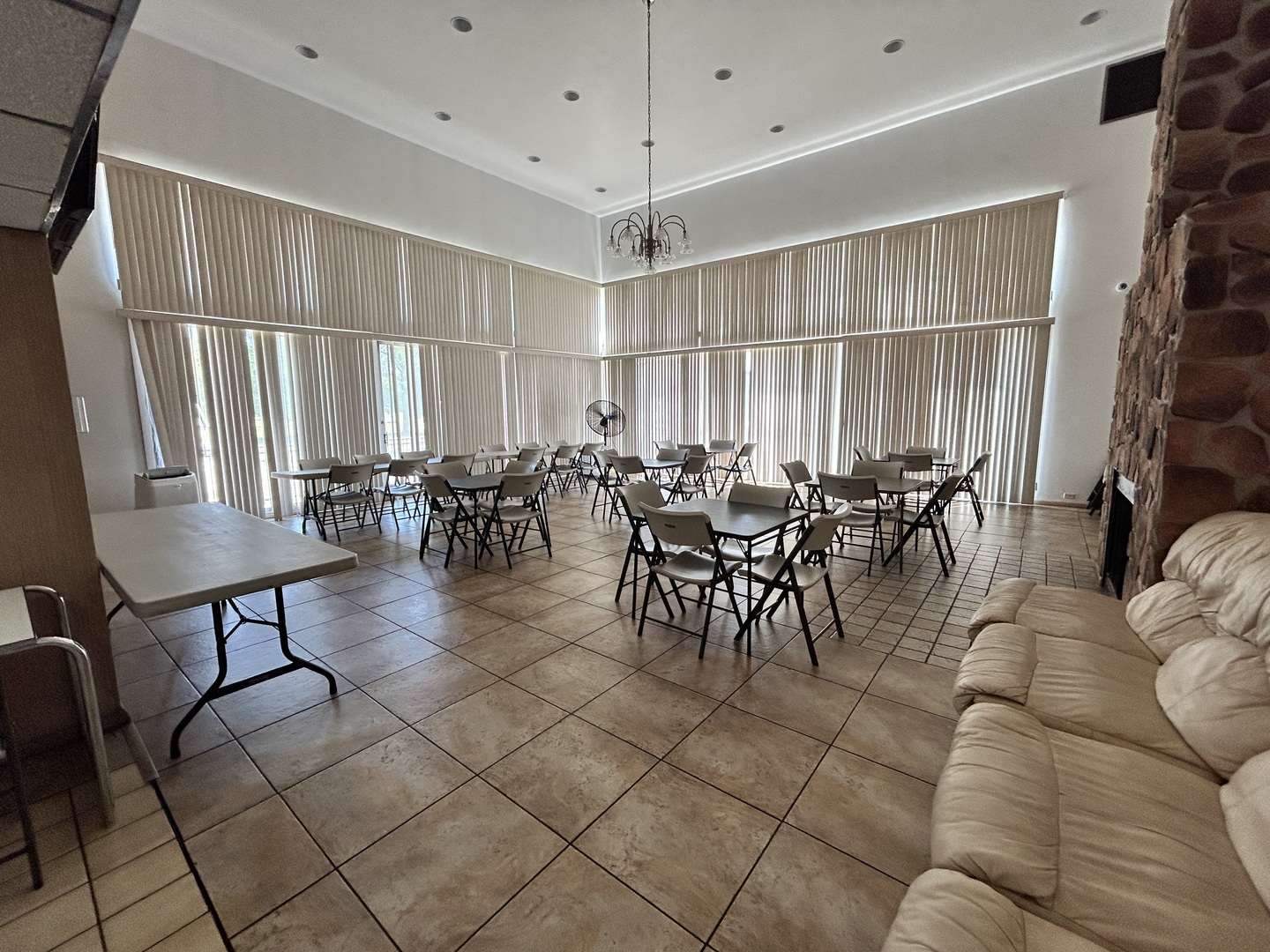 100 Park Avenue #706, Calumet City, IL 60409