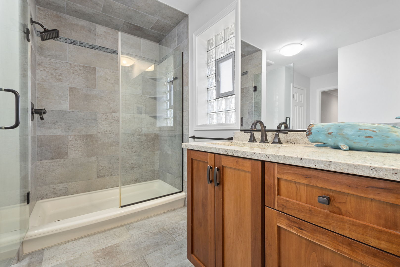 480 Nebraska B Court, Frankfort, IL 60423