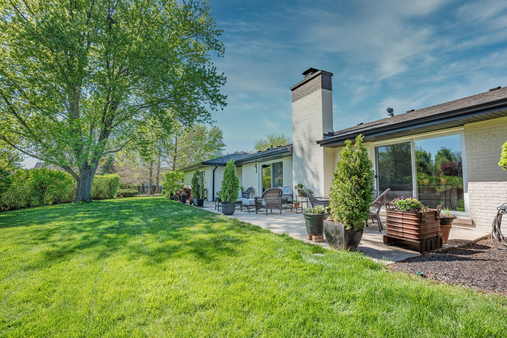 480 Nebraska B Court, Frankfort, IL 60423