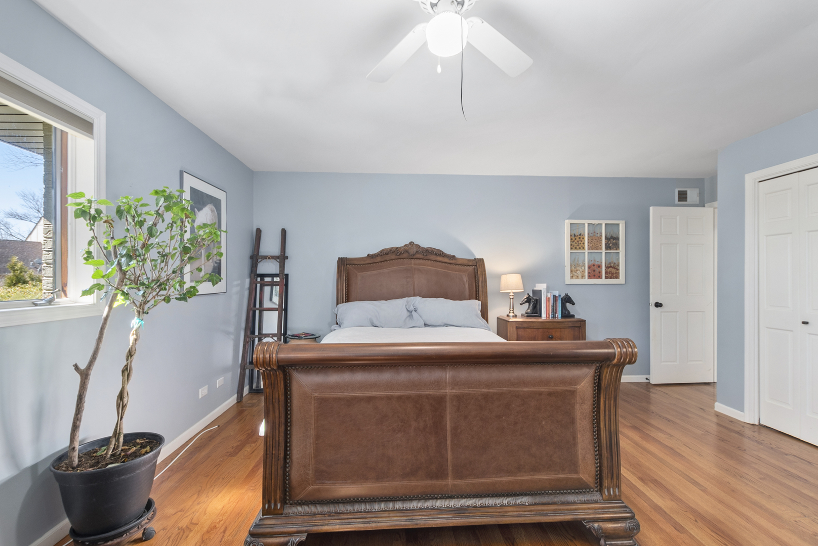 480 Nebraska B Court, Frankfort, IL 60423