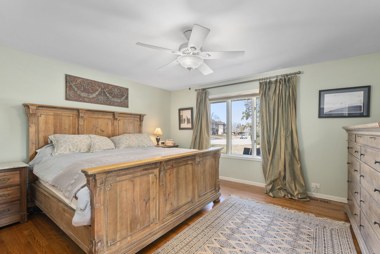 480 Nebraska B Court, Frankfort, IL 60423