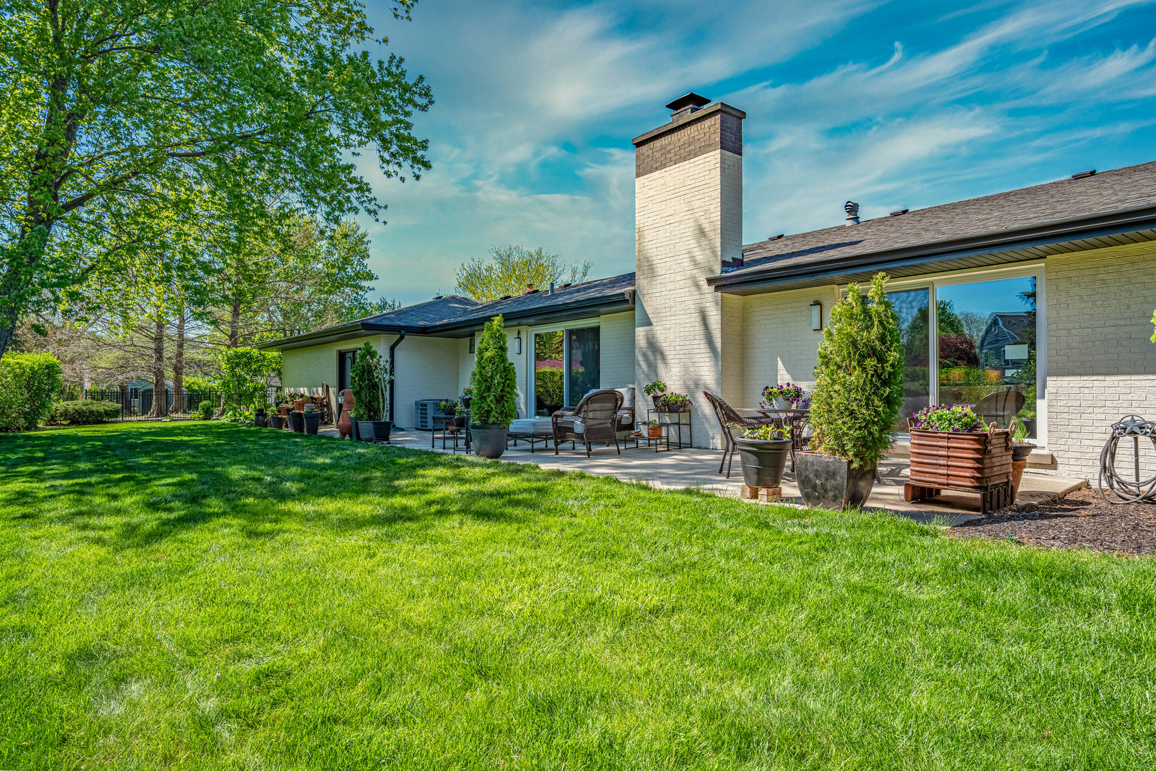 480 Nebraska B Court, Frankfort, IL 60423