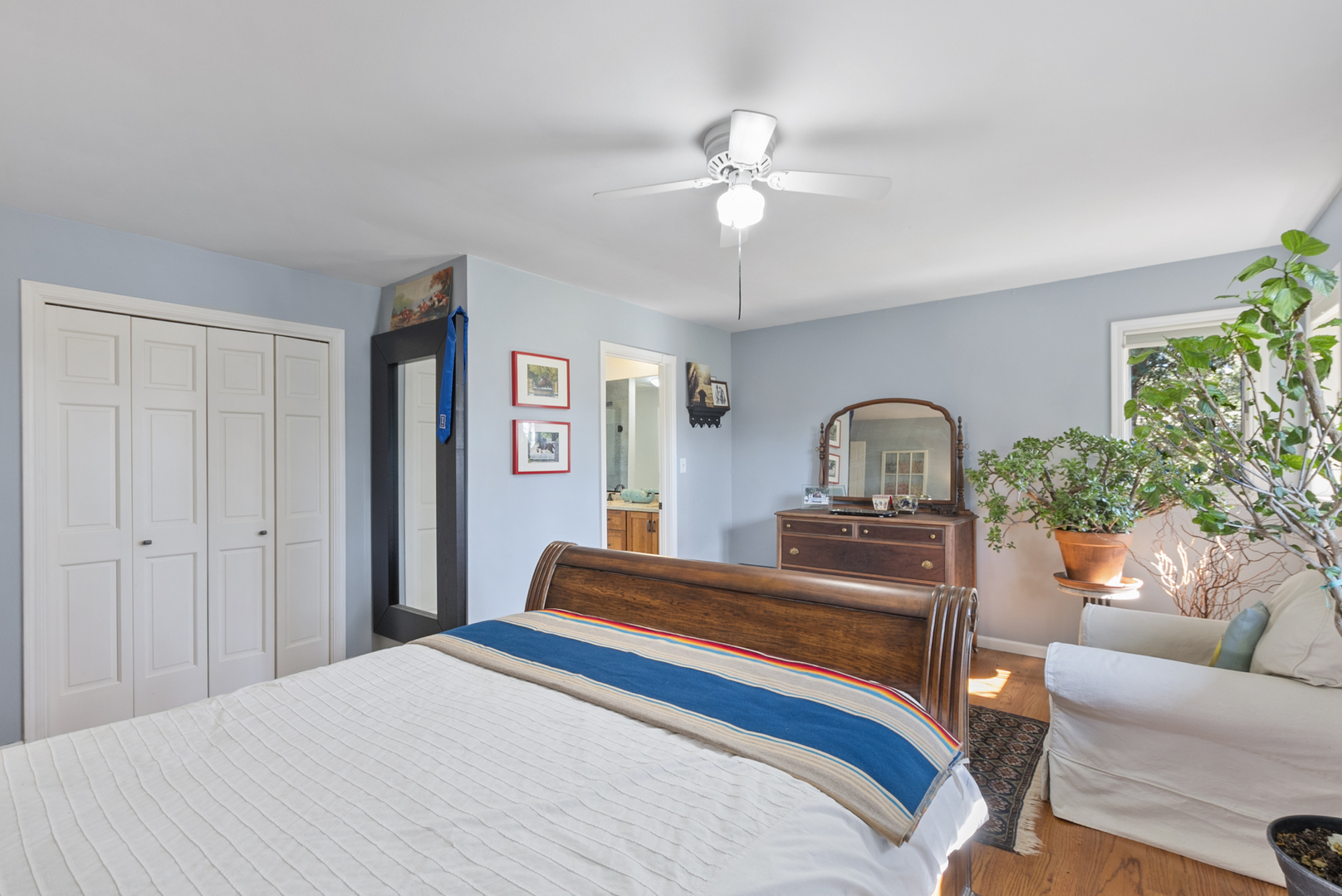 480 Nebraska B Court, Frankfort, IL 60423