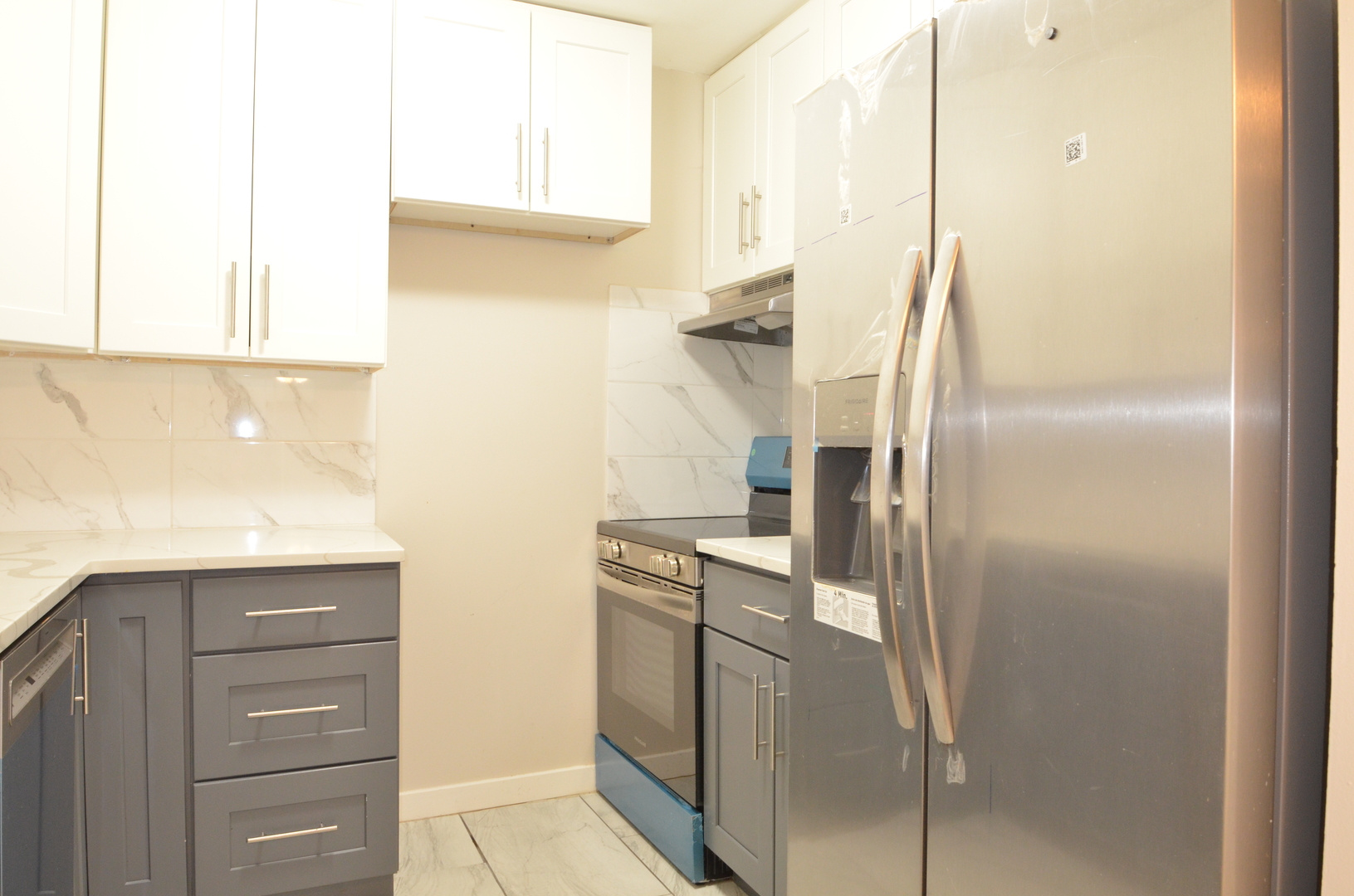 826 E Old Willow Road #206, Prospect Heights, IL 60070