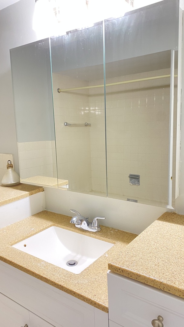 23 N Tower Road, Oak Brook, IL 60523