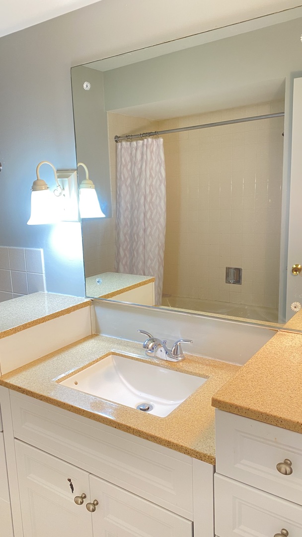 23 N Tower Road, Oak Brook, IL 60523