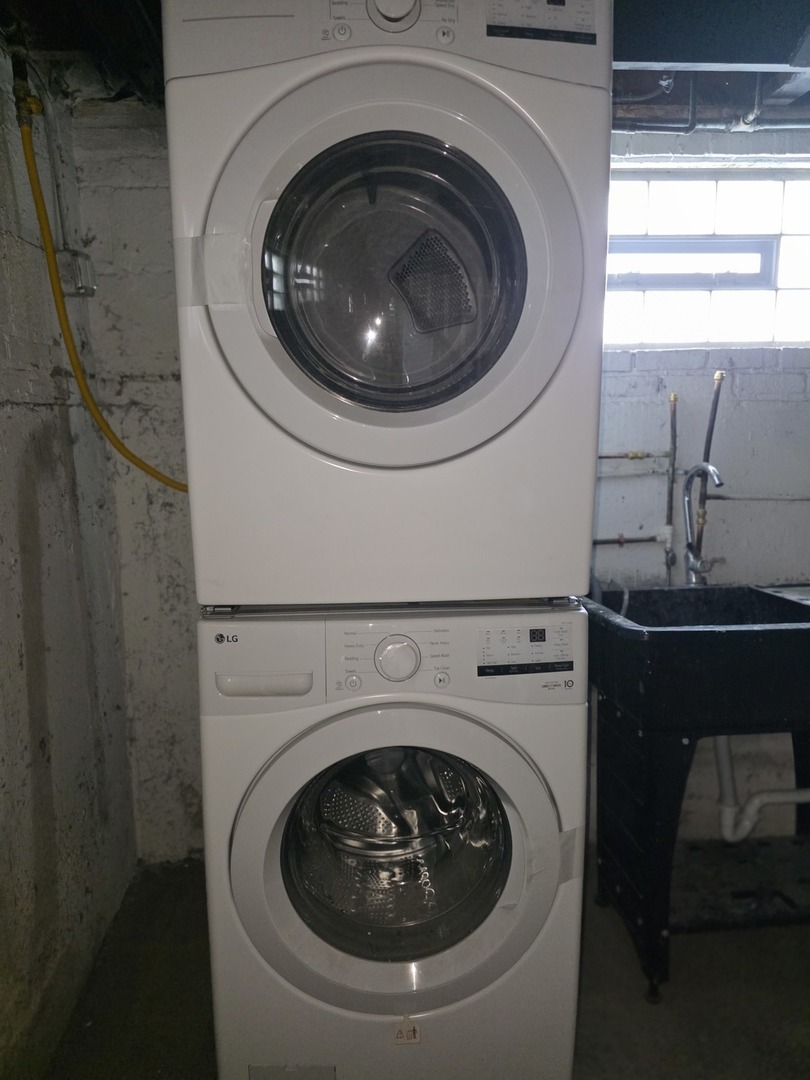 400 S Coolidge Street, Chicago Heights, IL 60411